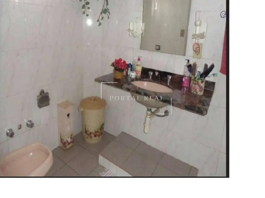 Foto 4 de Casa com 4 quartos à venda, 260m2 em Campinas - SP