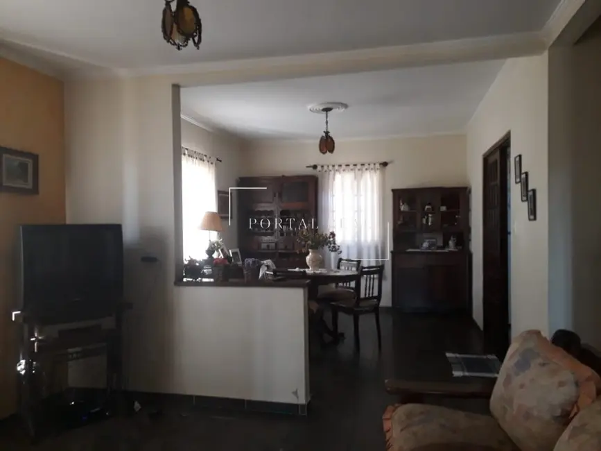 Foto 6 de Casa com 4 quartos à venda, 260m2 em Campinas - SP