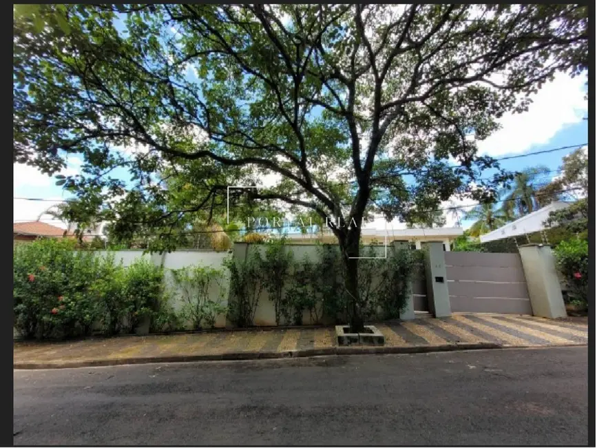 Sala Comercial com 4 quartos à venda e para alugar, 2026m2 em Jardim das Paineiras, Campinas - SP - imagem 5 Foto 5 de Sala Comercial com 4 quartos à venda e para alugar, 2026m2 em Jardim das Paineiras, Campinas - SP