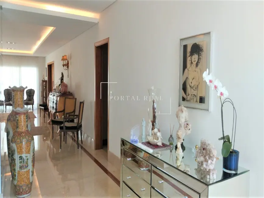 Casa de Condomínio com 5 quartos à venda, 483m2 em Loteamento Mont Blanc Residence, Campinas - SP - imagem 9 Foto 9 de Casa de Condomínio com 5 quartos à venda, 483m2 em Loteamento Mont Blanc Residence, Campinas - SP