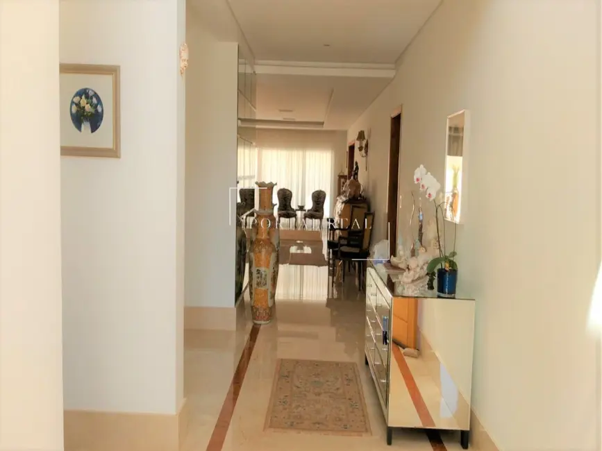 Casa de Condomínio com 5 quartos à venda, 483m2 em Loteamento Mont Blanc Residence, Campinas - SP - imagem 3 Foto 3 de Casa de Condomínio com 5 quartos à venda, 483m2 em Loteamento Mont Blanc Residence, Campinas - SP