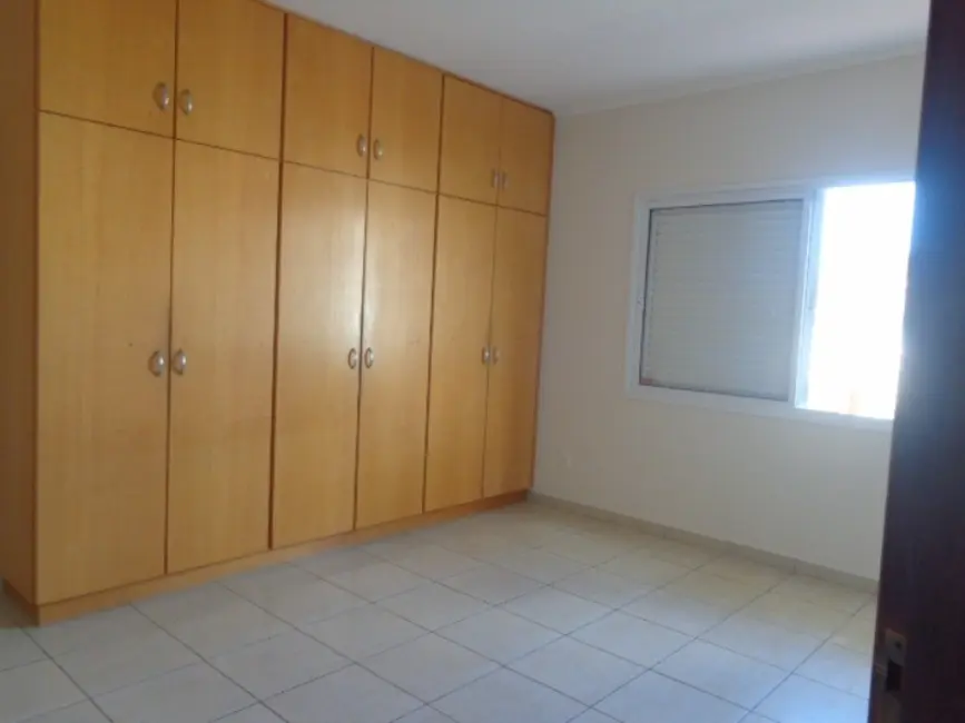 Casa de Condomínio com 4 quartos à venda, 280m2 em Vila Marieta, Campinas - SP - imagem 8 Foto 8 de Casa de Condomínio com 4 quartos à venda, 280m2 em Vila Marieta, Campinas - SP