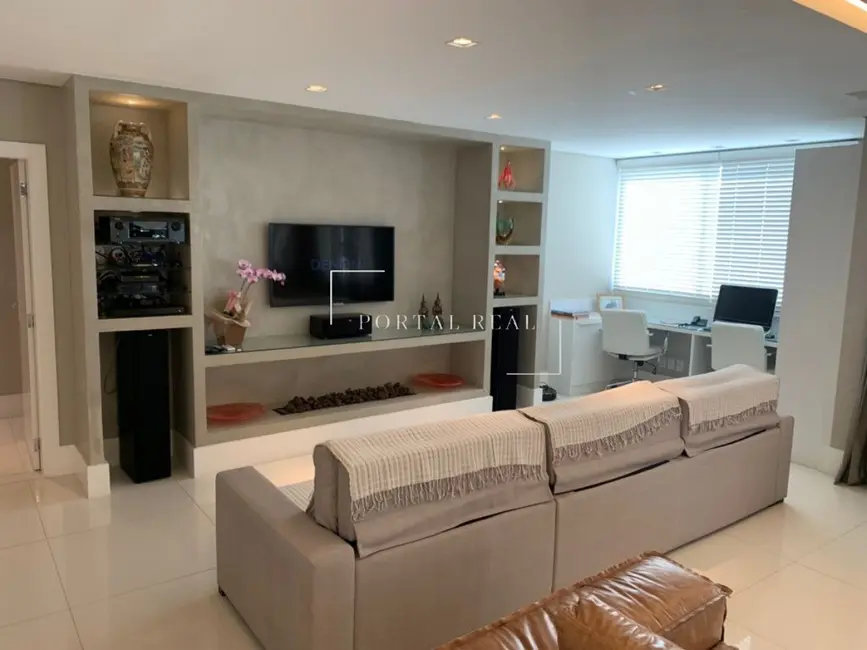 Apartamento com 4 quartos à venda, 236m2 em Cambuí, Campinas - SP - imagem 5 Foto 5 de Apartamento com 4 quartos à venda, 236m2 em Cambuí, Campinas - SP