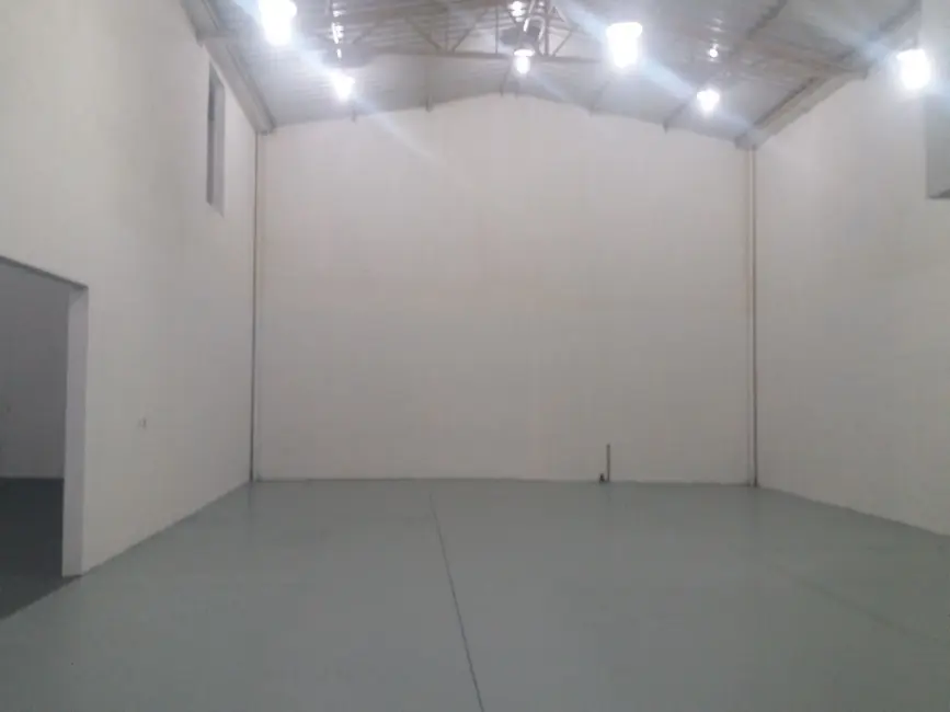 Armazém / Galpão para alugar, 400m2 em Jardim Guanabara, Campinas - SP - imagem 3 Foto 3 de Armazém / Galpão para alugar, 400m2 em Jardim Guanabara, Campinas - SP