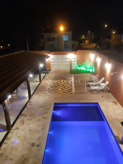 Casa com 3 quartos à venda, 250m2 em Jardim Samambaia, Campinas - SP - imagem 2 Foto 2 de Casa com 3 quartos à venda, 250m2 em Jardim Samambaia, Campinas - SP