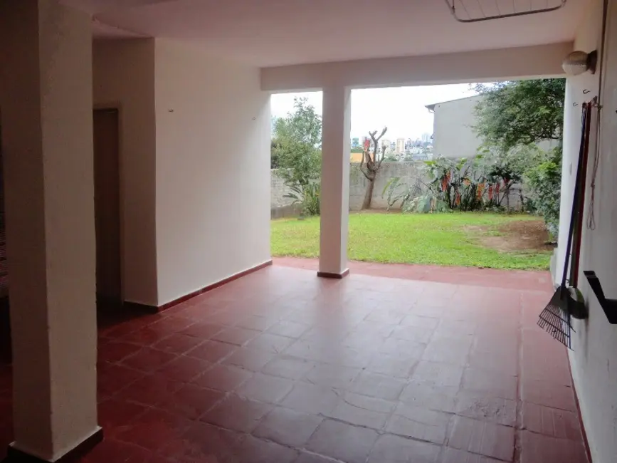Casa com 3 quartos à venda e para alugar, 191m2 em Vila João Jorge, Campinas - SP - imagem 3 Foto 3 de Casa com 3 quartos à venda e para alugar, 191m2 em Vila João Jorge, Campinas - SP