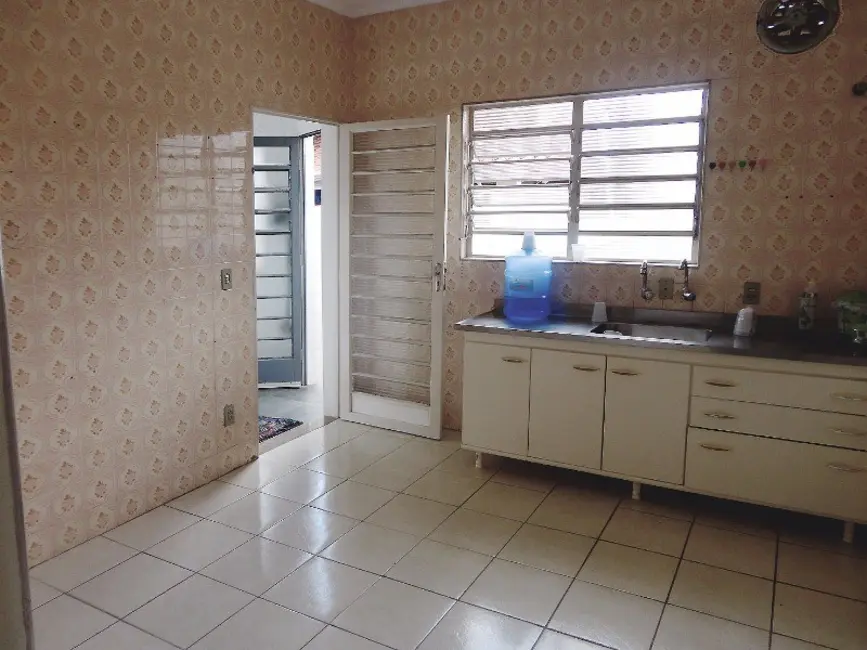 Casa com 3 quartos à venda e para alugar, 191m2 em Vila João Jorge, Campinas - SP - imagem 6 Foto 6 de Casa com 3 quartos à venda e para alugar, 191m2 em Vila João Jorge, Campinas - SP