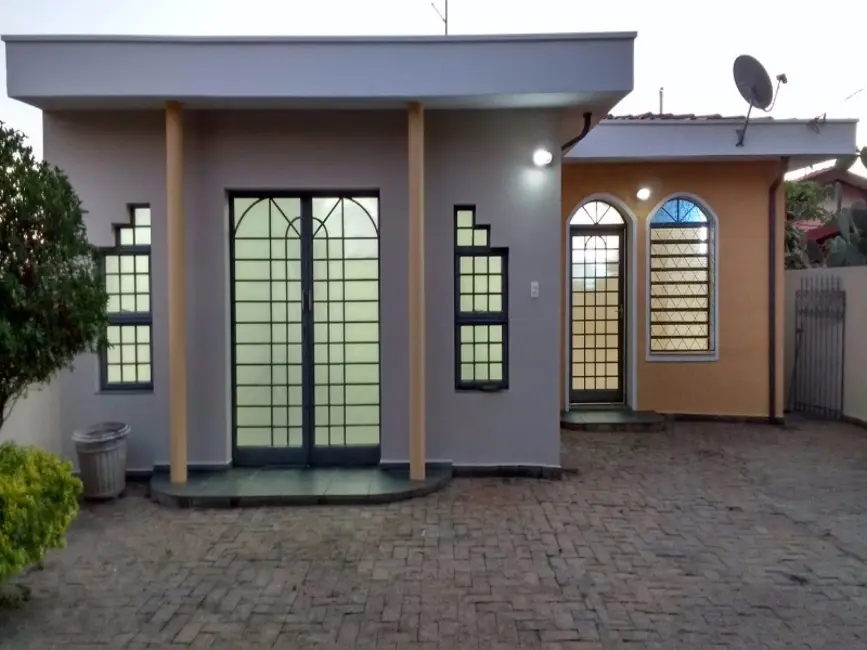 Foto 2 de Casa com 3 quartos à venda, 191m2 em Vila João Jorge, Campinas - SP