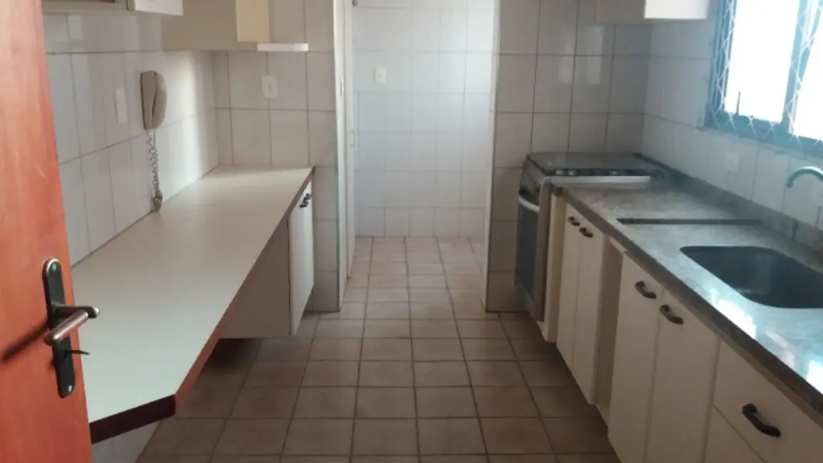 Apartamento com 3 quartos para alugar, 91m2 em Jardim Aurélia, Campinas - SP - imagem 3 Foto 3 de Apartamento com 3 quartos para alugar, 91m2 em Jardim Aurélia, Campinas - SP