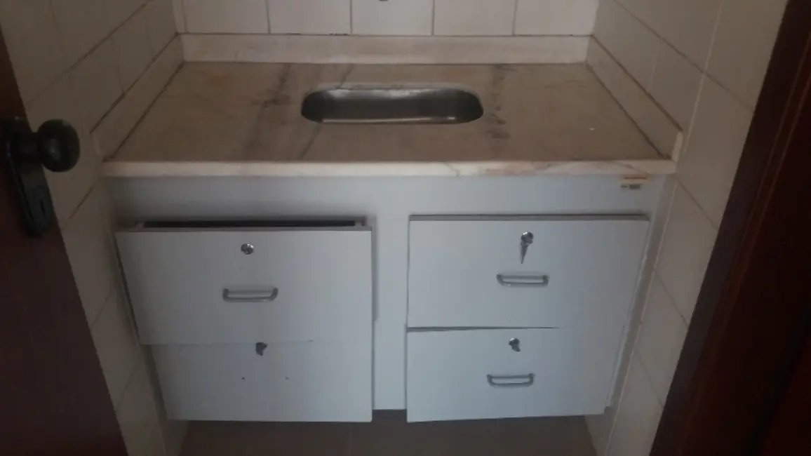 Foto 7 de Sala Comercial à venda e para alugar, 125m2 em Cambuí, Campinas - SP