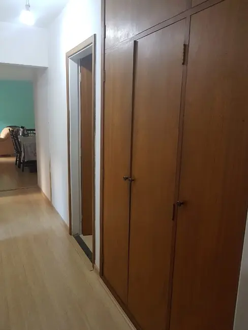 Apartamento com 3 quartos à venda, 161m2 em Vila Itapura, Campinas - SP - imagem 8 Foto 8 de Apartamento com 3 quartos à venda, 161m2 em Vila Itapura, Campinas - SP