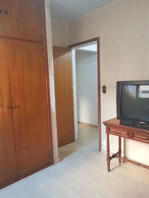 Apartamento com 3 quartos à venda, 161m2 em Vila Itapura, Campinas - SP - imagem 4 Foto 4 de Apartamento com 3 quartos à venda, 161m2 em Vila Itapura, Campinas - SP