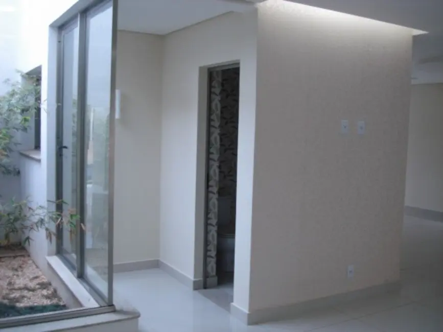 Foto 7 de Casa de Condomínio com 3 quartos à venda, 330m2 em Swiss Park, Campinas - SP