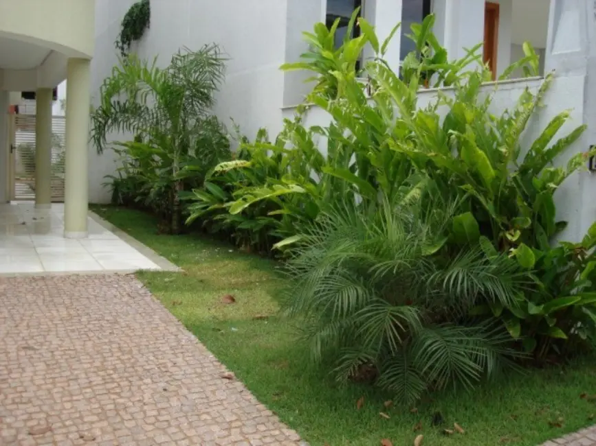 Foto 3 de Casa de Condomínio com 3 quartos à venda, 330m2 em Swiss Park, Campinas - SP