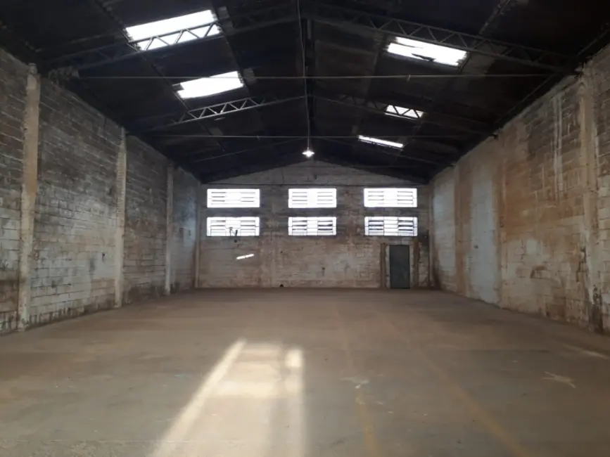 Foto 6 de Armazém / Galpão à venda, 380m2 em Sumare - SP