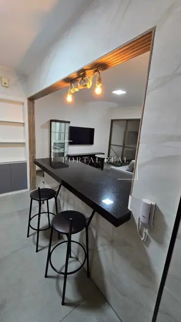 Foto 1 de Apartamento com 2 quartos para alugar, 75m2 em Cambuí, Campinas - SP