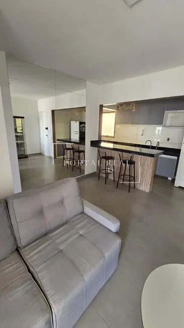 Apartamento com 2 quartos para alugar, 75m2 em Cambuí, Campinas - SP - imagem 4 Foto 4 de Apartamento com 2 quartos para alugar, 75m2 em Cambuí, Campinas - SP