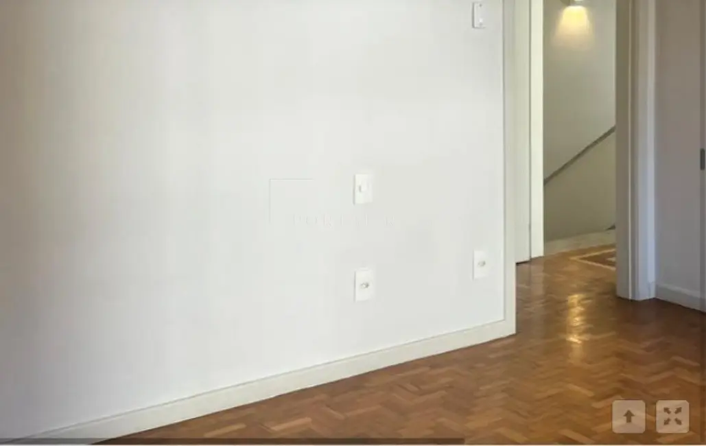 Sala Comercial com 3 quartos para alugar, 160m2 em Centro, Campinas - SP - imagem 8 Foto 8 de Sala Comercial com 3 quartos para alugar, 160m2 em Centro, Campinas - SP