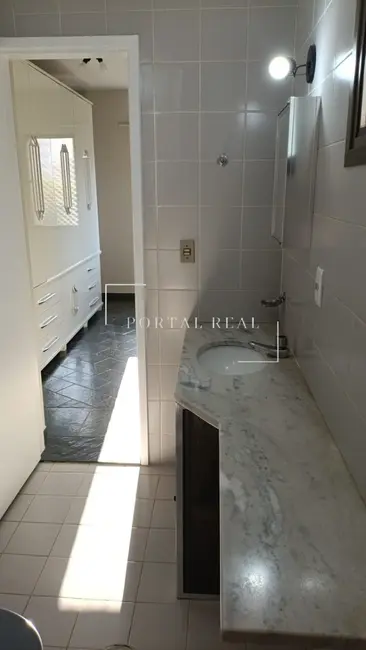 Apartamento com 2 quartos para alugar, 80m2 em Centro, Campinas - SP - imagem 5 Foto 5 de Apartamento com 2 quartos para alugar, 80m2 em Centro, Campinas - SP