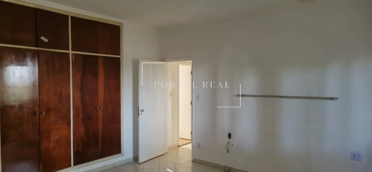 Casa com 3 quartos à venda, 256m2 em Jardim Proença, Campinas - SP - imagem 9 Foto 9 de Casa com 3 quartos à venda, 256m2 em Jardim Proença, Campinas - SP