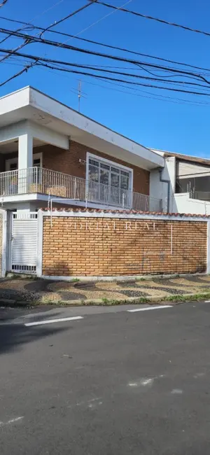 Casa com 3 quartos à venda, 256m2 em Jardim Proença, Campinas - SP - imagem 1 Foto 1 de Casa com 3 quartos à venda, 256m2 em Jardim Proença, Campinas - SP