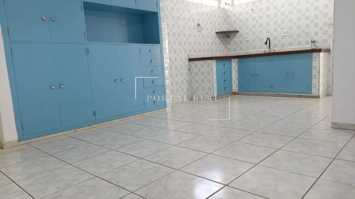 Foto 9 de Casa com 4 quartos para alugar, 200m2 em Jardim Proença, Campinas - SP