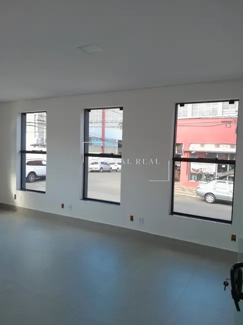 Sala Comercial com 6 quartos para alugar, 200m2 em Bonfim, Campinas - SP - imagem 2 Foto 2 de Sala Comercial com 6 quartos para alugar, 200m2 em Bonfim, Campinas - SP