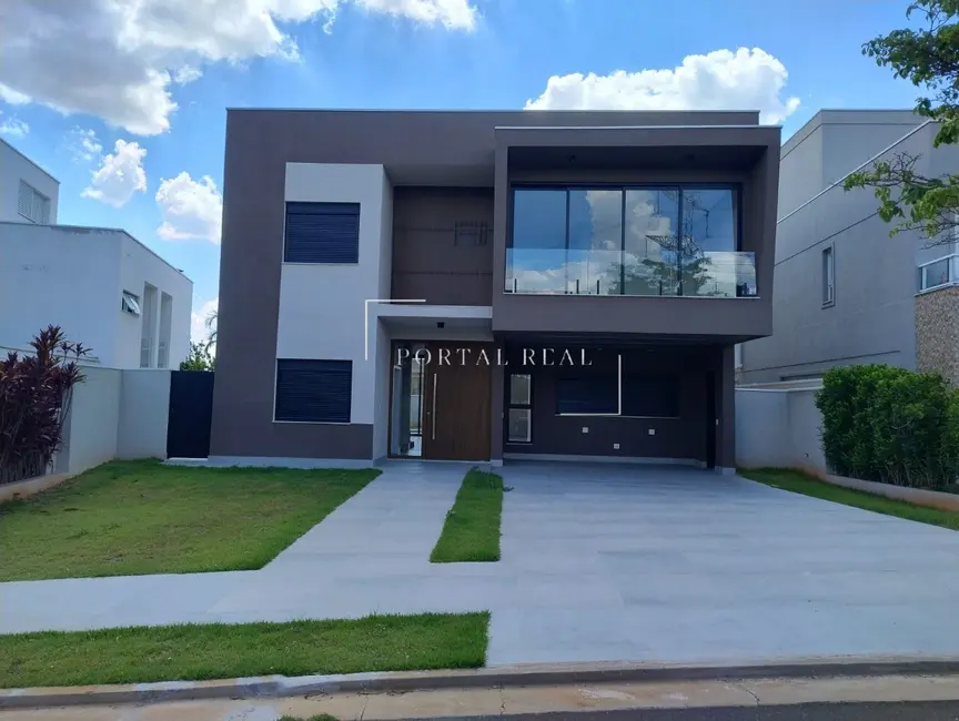 Casa com 3 quartos à venda, 271m2 em Campinas - SP - imagem 1 Foto 1 de Casa com 3 quartos à venda, 271m2 em Campinas - SP