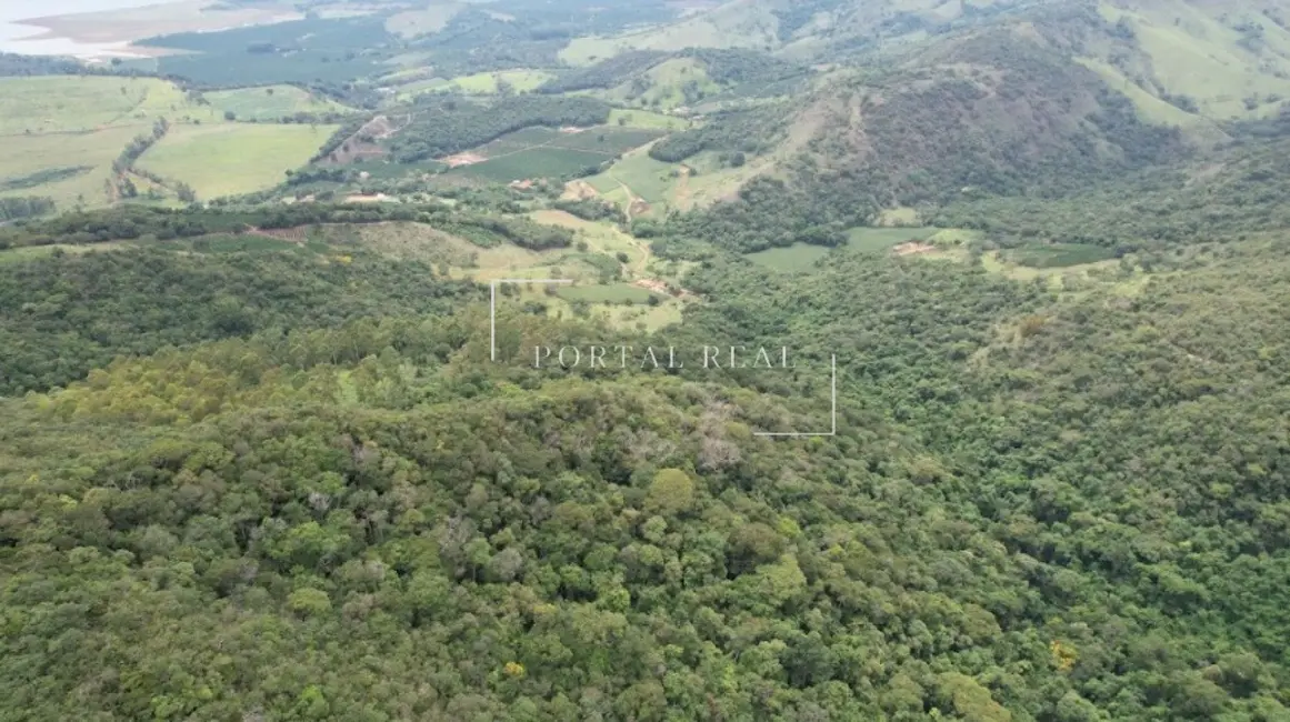 Foto 9 de Sítio / Rancho com 3 quartos à venda, 200m2 em Guape - MG