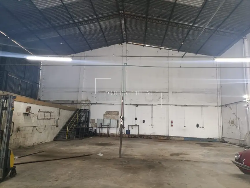 Armazém / Galpão à venda e para alugar, 1000m2 em Chácara Formosa, Campinas - SP - imagem 3 Foto 3 de Armazém / Galpão à venda e para alugar, 1000m2 em Chácara Formosa, Campinas - SP