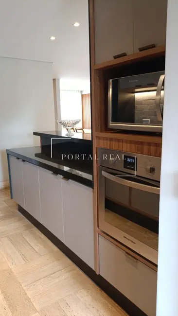 Apartamento com 2 quartos para alugar, 167m2 em Cambuí, Campinas - SP - imagem 9 Foto 9 de Apartamento com 2 quartos para alugar, 167m2 em Cambuí, Campinas - SP