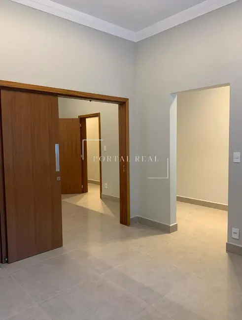 Sala Comercial com 2 quartos à venda e para alugar, 124m2 em Centro, Campinas - SP - imagem 3 Foto 3 de Sala Comercial com 2 quartos à venda e para alugar, 124m2 em Centro, Campinas - SP