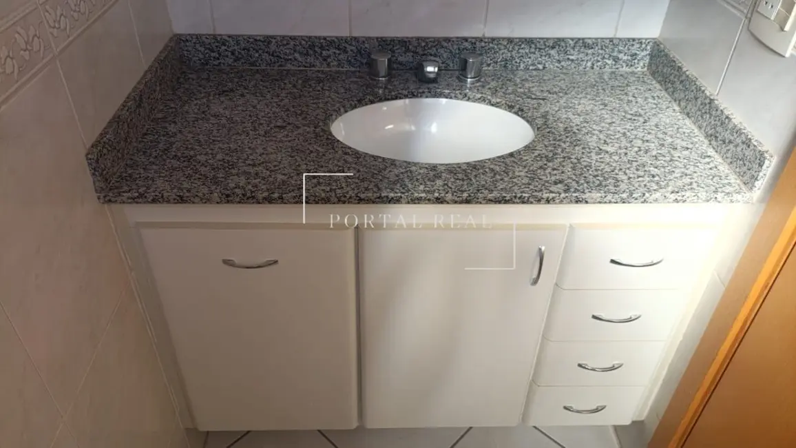 Apartamento com 1 quarto para alugar, 50m2 em Vila Itapura, Campinas - SP - imagem 8 Foto 8 de Apartamento com 1 quarto para alugar, 50m2 em Vila Itapura, Campinas - SP
