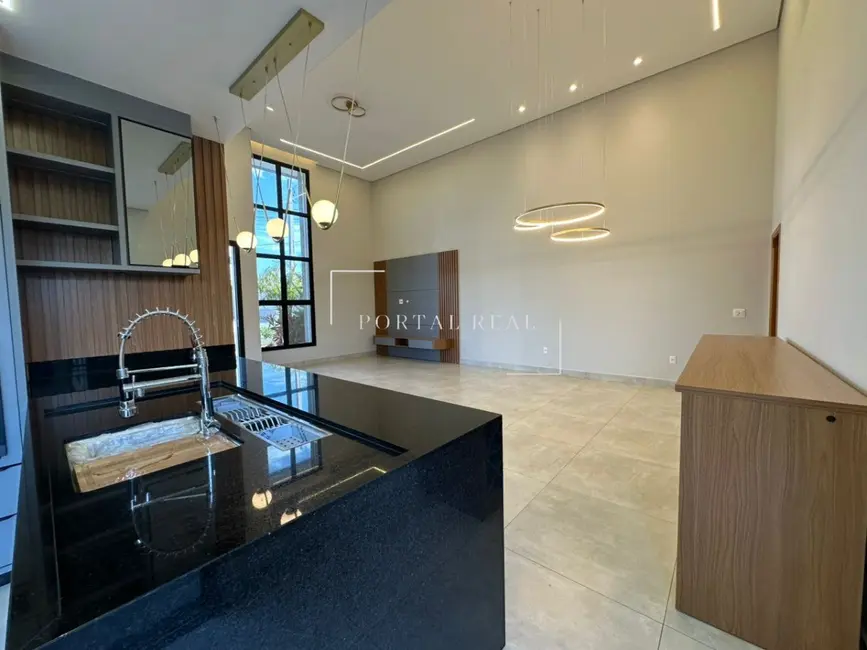 Foto 8 de Casa com 3 quartos à venda, 198m2 em Nova Odessa - SP