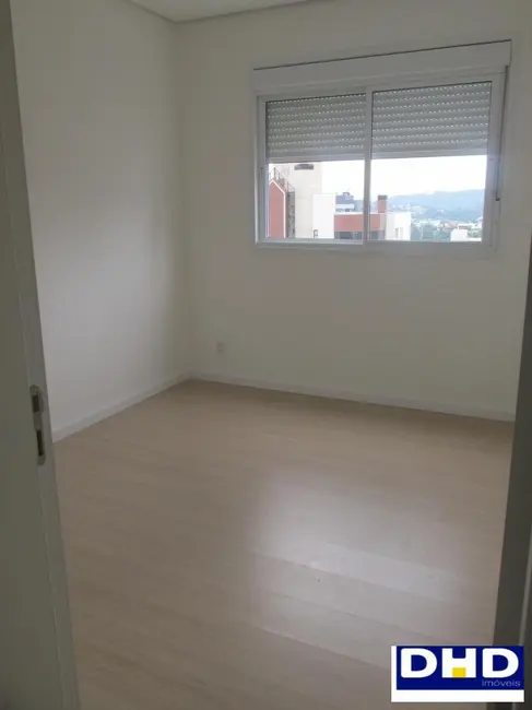 Apartamento com 3 quartos para alugar em Centro, Novo Hamburgo - RS - imagem 6 Foto 6 de Apartamento com 3 quartos para alugar em Centro, Novo Hamburgo - RS