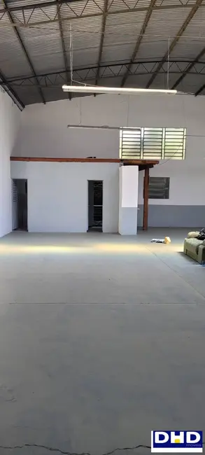 Foto 1 de Sala Comercial à venda, 324m2 em Guarani, Novo Hamburgo - RS