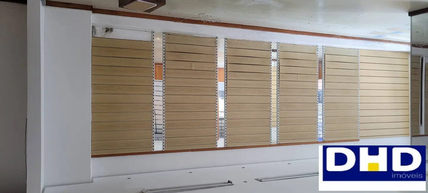 Sala Comercial para alugar, 148m2 em Centro, Novo Hamburgo - RS - imagem 3 Foto 3 de Sala Comercial para alugar, 148m2 em Centro, Novo Hamburgo - RS