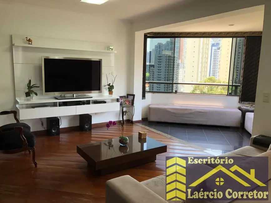 Foto 3 de Apartamento com 5 quartos à venda, 260m2 em São Paulo - SP