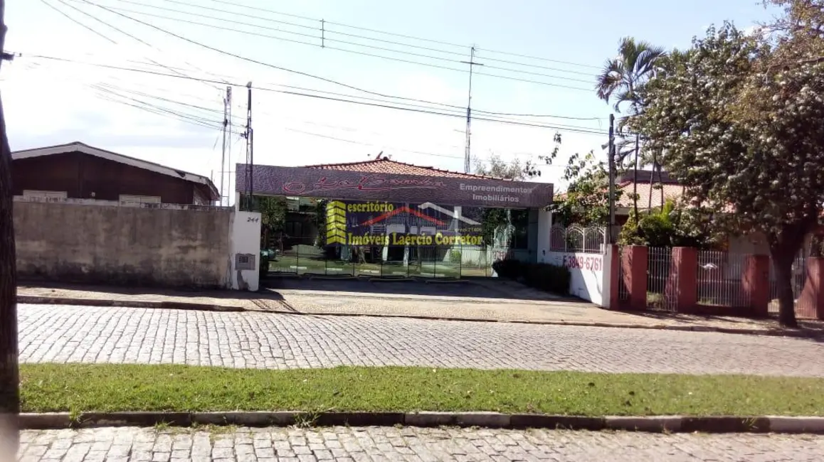 Casa Comercial com 3 quartos à venda, 375m2 em Valinhos - SP - imagem 3 Foto 3 de Casa Comercial com 3 quartos à venda, 375m2 em Valinhos - SP