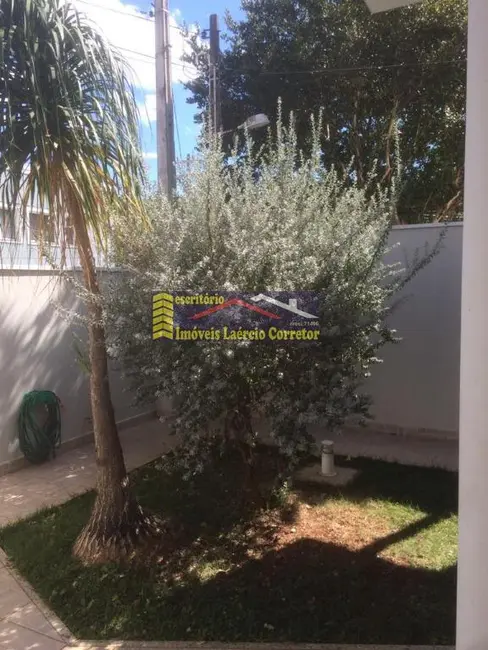 Casa com 3 quartos à venda, 200m2 em Valinhos - SP - imagem 7 Foto 7 de Casa com 3 quartos à venda, 200m2 em Valinhos - SP