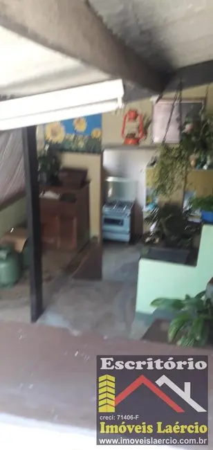 Chácara com 3 quartos à venda, 170m2 em Louveira - SP - imagem 2 Foto 2 de Chácara com 3 quartos à venda, 170m2 em Louveira - SP