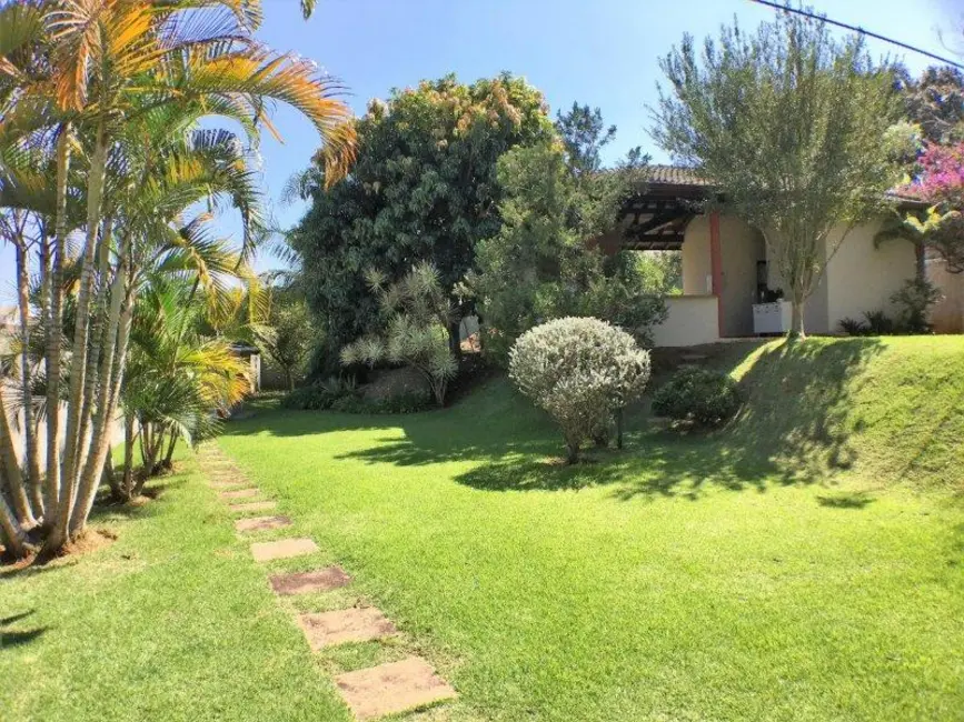 Casa de Condomínio com 4 quartos à venda, 380m2 em Valinhos - SP - imagem 5 Foto 5 de Casa de Condomínio com 4 quartos à venda, 380m2 em Valinhos - SP