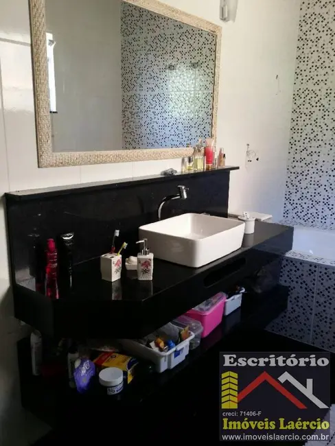 Casa com 3 quartos à venda, 700m2 em Aguas De Lindoia - SP - imagem 8 Foto 8 de Casa com 3 quartos à venda, 700m2 em Aguas De Lindoia - SP