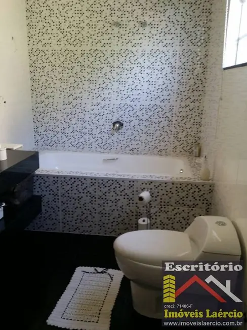 Casa com 3 quartos à venda, 700m2 em Aguas De Lindoia - SP - imagem 6 Foto 6 de Casa com 3 quartos à venda, 700m2 em Aguas De Lindoia - SP