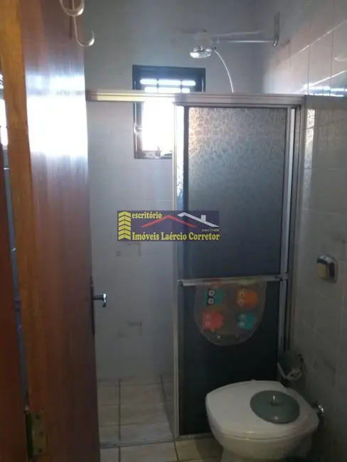 Casa com 3 quartos à venda, 450m2 em Sao Jose Do Rio Preto - SP - imagem 9 Foto 9 de Casa com 3 quartos à venda, 450m2 em Sao Jose Do Rio Preto - SP