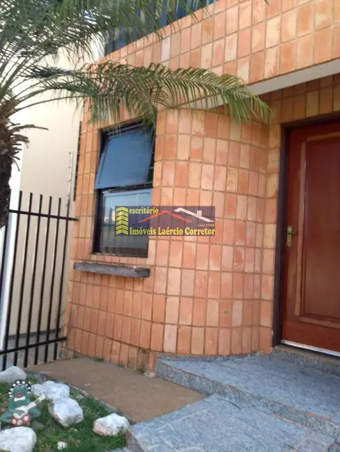 Casa com 3 quartos à venda, 450m2 em Sao Jose Do Rio Preto - SP - imagem 6 Foto 6 de Casa com 3 quartos à venda, 450m2 em Sao Jose Do Rio Preto - SP