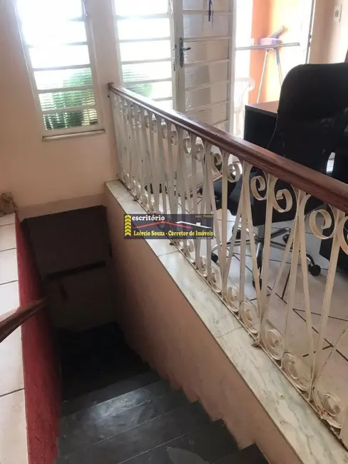 Casa com 2 quartos à venda, 260m2 em Valinhos - SP - imagem 7 Foto 7 de Casa com 2 quartos à venda, 260m2 em Valinhos - SP