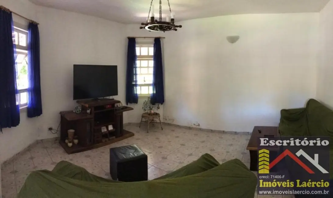 Chácara com 3 quartos à venda, 350m2 em Jarinu - SP - imagem 4 Foto 4 de Chácara com 3 quartos à venda, 350m2 em Jarinu - SP