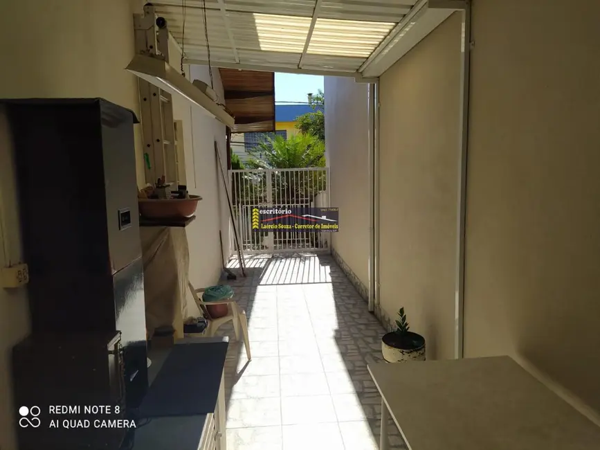 Casa com 3 quartos à venda, 178m2 em Valinhos - SP - imagem 9 Foto 9 de Casa com 3 quartos à venda, 178m2 em Valinhos - SP