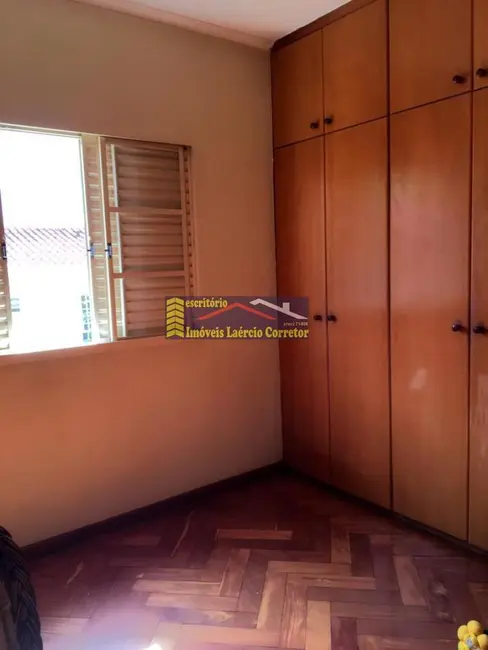 Casa de Condomínio com 3 quartos à venda, 200m2 em Campinas - SP - imagem 5 Foto 5 de Casa de Condomínio com 3 quartos à venda, 200m2 em Campinas - SP